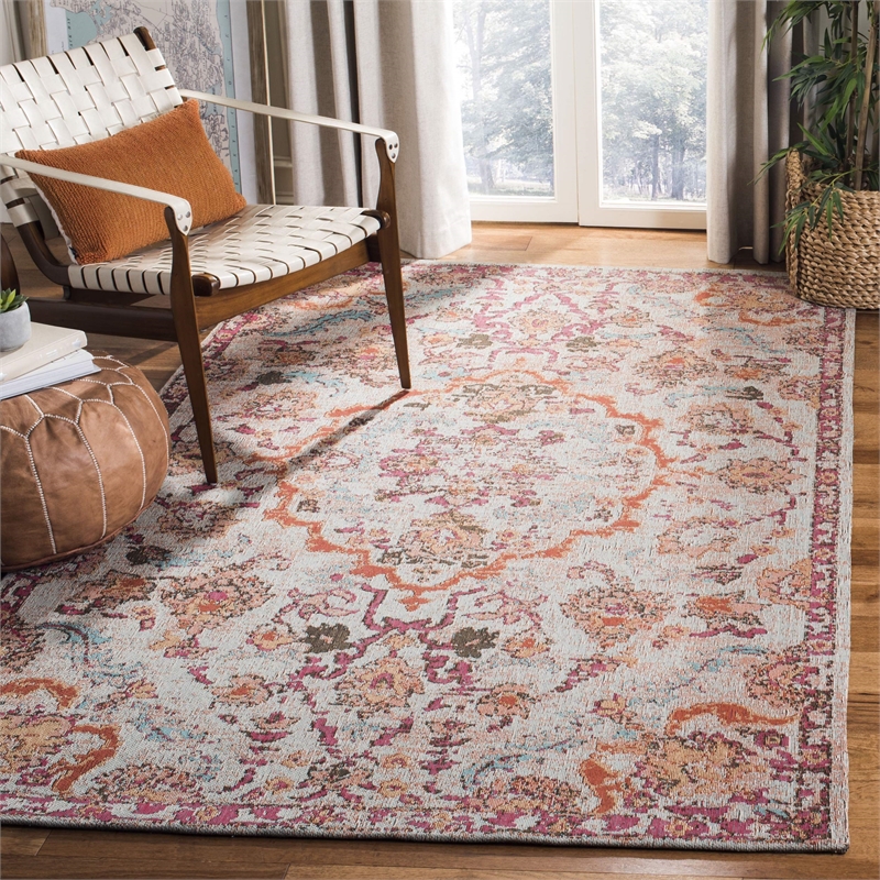 Safavieh Classic Vintage 8' x 10' Rug in Red and Beige