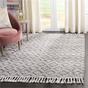 Safavieh Natura 6' Square Hand Woven Wool Rug in Charcoal and Gray