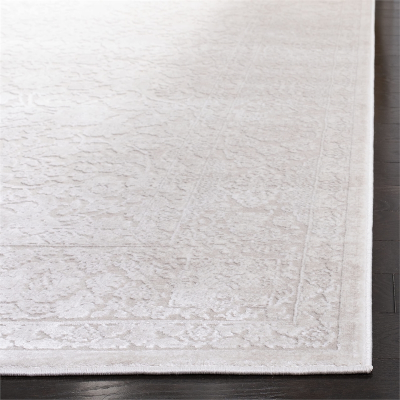Safavieh Reflection 4' x 6' Rug in Cream and Ivory