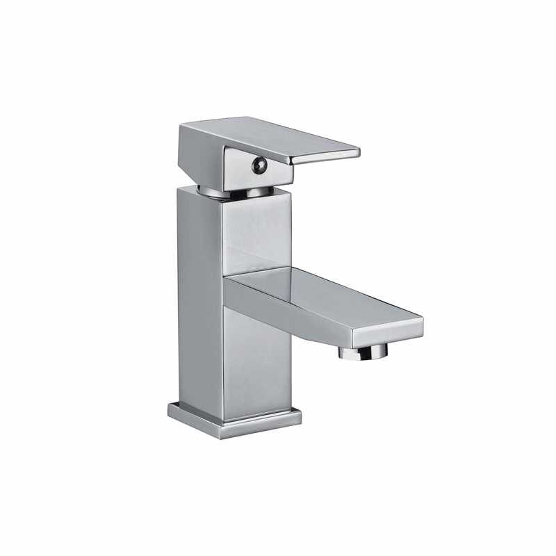 Safavieh Bliss Bathroom Faucet in Chrome