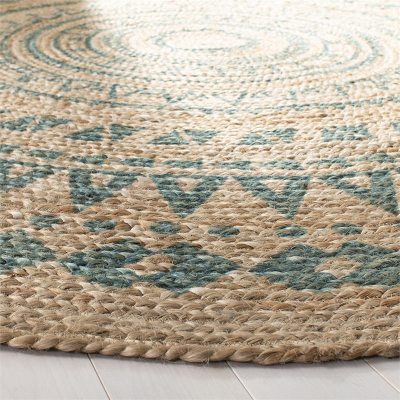 Safavieh Natural Fiber 4' Round Hand Woven Jute Rug in Aqua