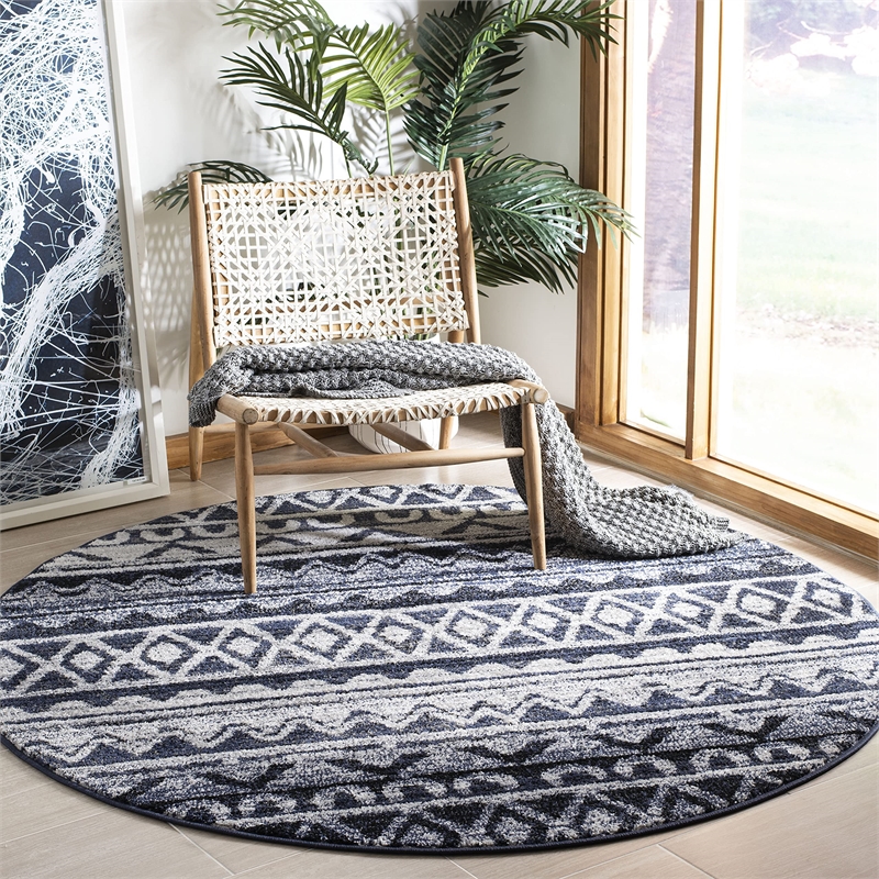 Safavieh Adirondack 6' Round Rug in Ivory and Navy