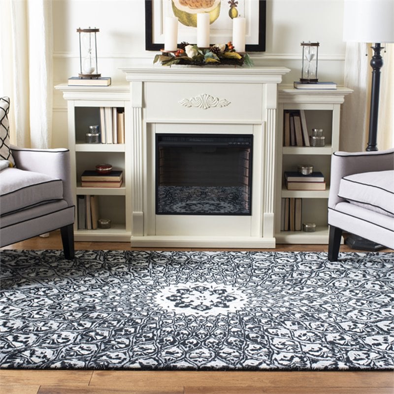 Safavieh Allure 4' x 6' Hand Tufted Wool Rug in Ivory and Black