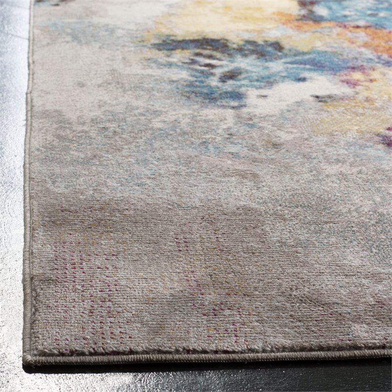 Safavieh Aria 2' x 8' Runner Rug