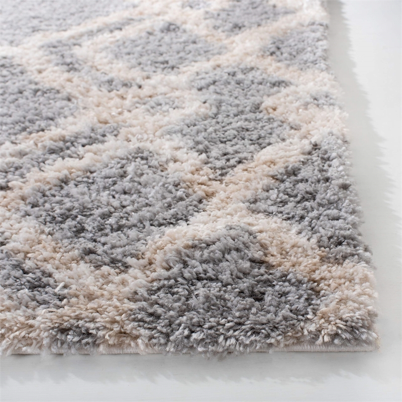 Safavieh Berber 8' x 10' Shag Rug in Gray and Ivory