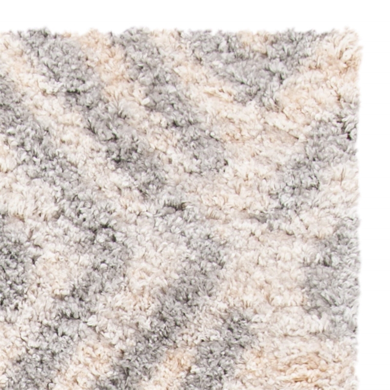 Safavieh Berber 4' x 6' Shag Rug in Ivory and Gray