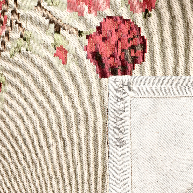 Safavieh Classic Vintage 6' x 9' Rug in Beige and Red