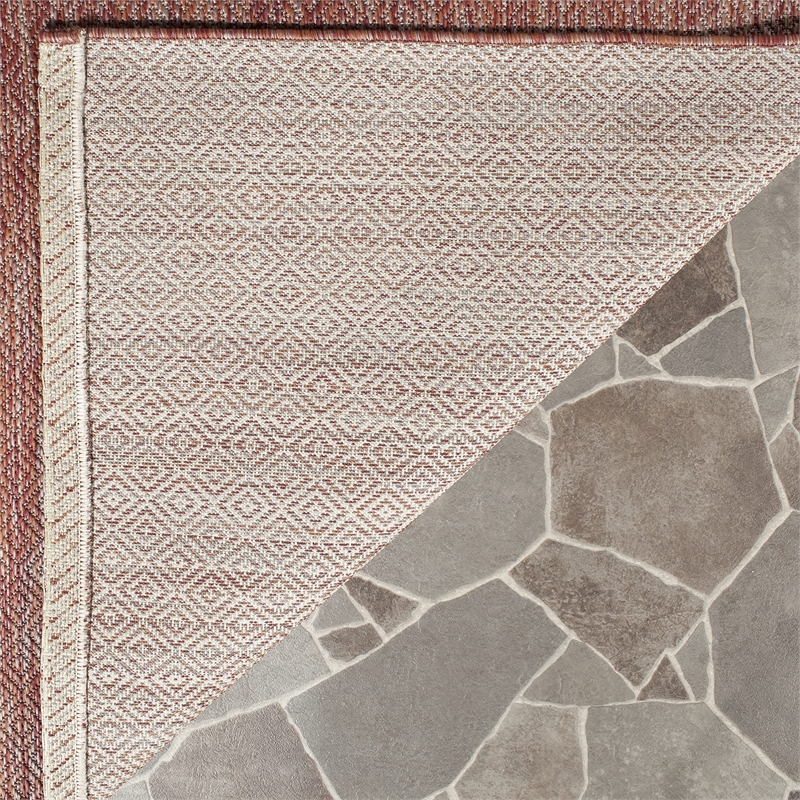 Safavieh Courtyard 2'3