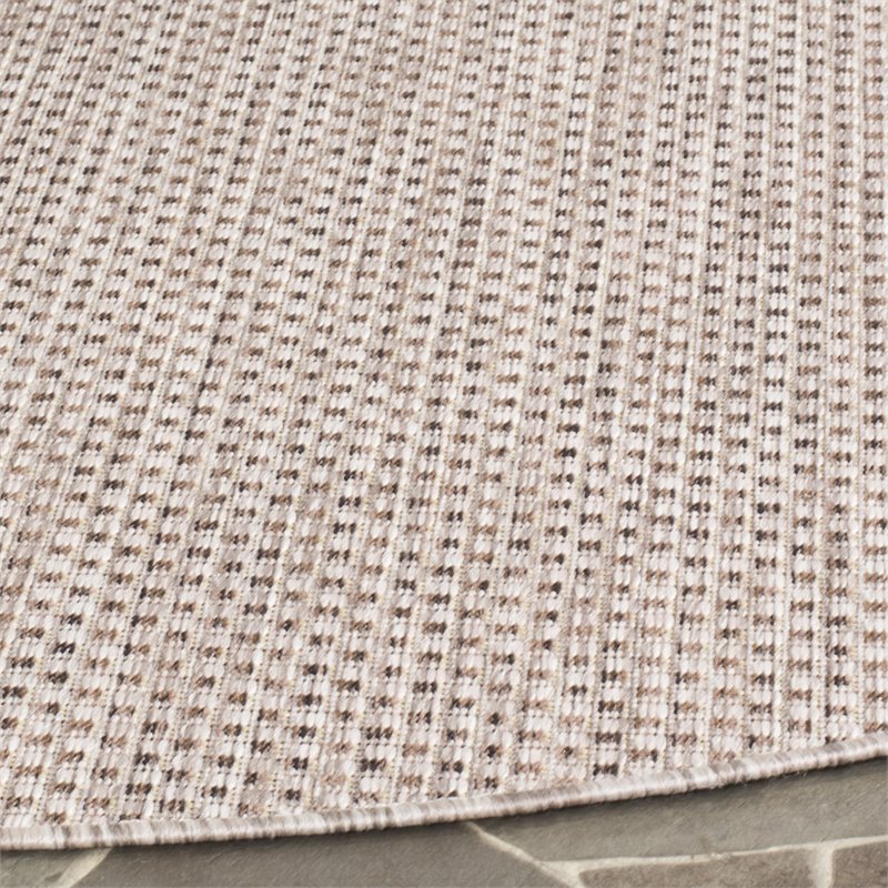 Safavieh Courtyard 5'3