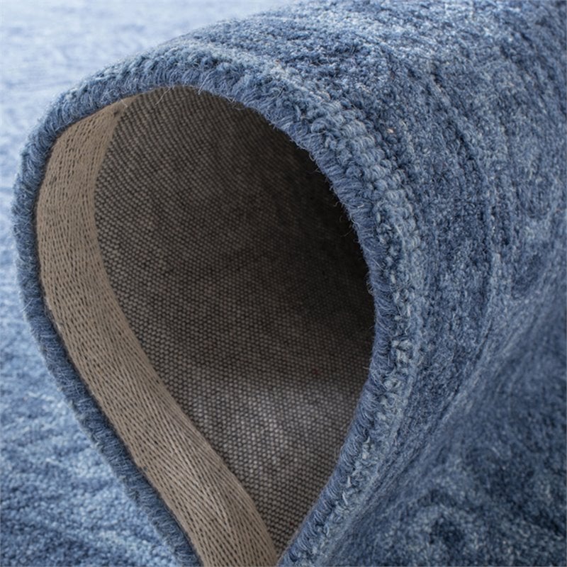 Safavieh Dip Dye 8' x 10' Hand Tufted Wool Rug in Navy Blue