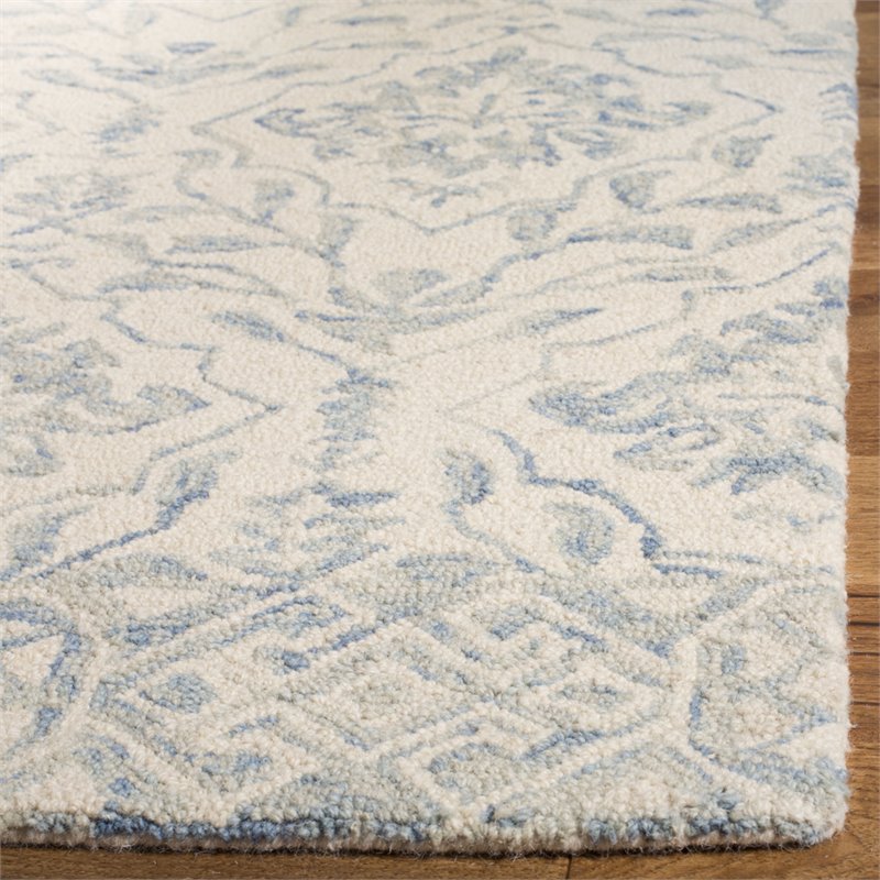 Safavieh Dip Dye 4' x 6' Hand Tufted Wool Rug in Light Blue and Ivory