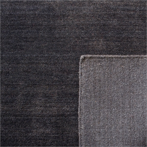 Safavieh Himalaya 4' x 6' Hand Tufted Wool Rug in Black
