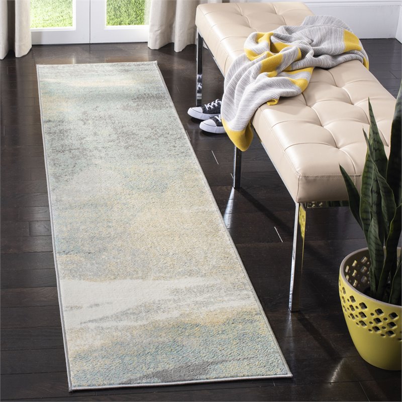 Safavieh Jasper 2' x 8' Runner Rug in Gray and Gold