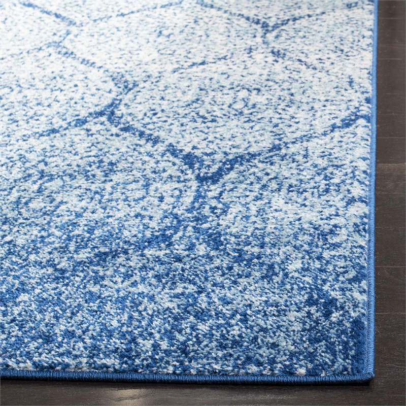 Safavieh Madison 3' x 5' Rug in Navy and Blue