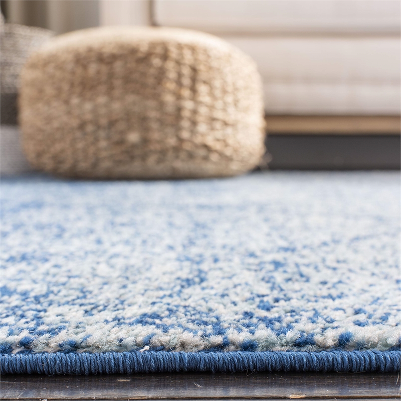 Safavieh Madison 4' x 6' Rug in Navy and Blue