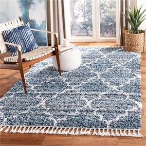 Safavieh Melrose 4' x 6' Shag Rug in Navy and Ivory
