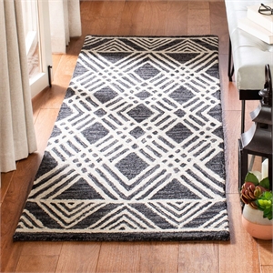 Safavieh Micro-Loop 2'3&quot x 7' Hand Tufted Wool Runner Rug in Charcoal