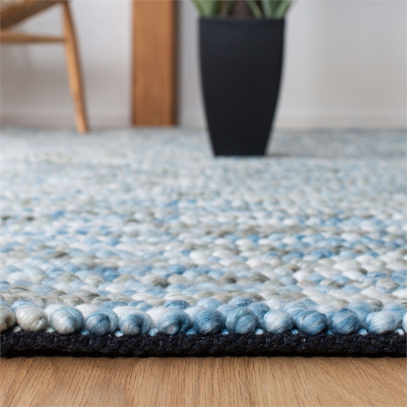 Safavieh Natura 4' x 6' Hand Woven Rug in Blue and Ivory