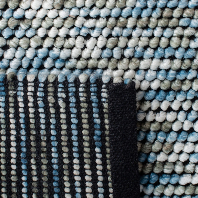 Safavieh Natura 4' x 6' Hand Woven Rug in Blue and Ivory