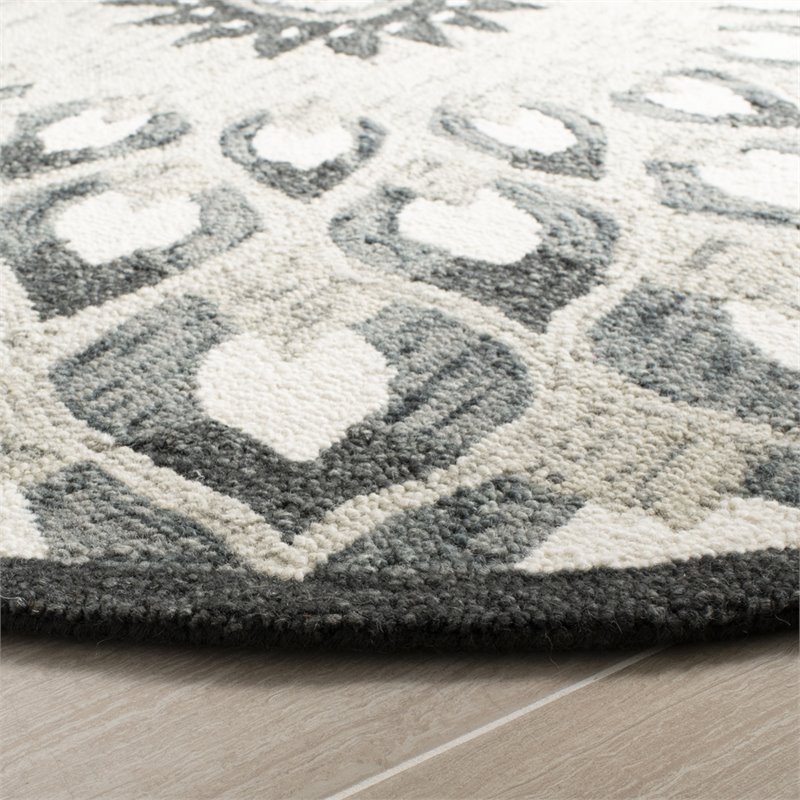 Safavieh Novelty 6' Round Hand Tufted Wool Rug in Charcoal and Ivory