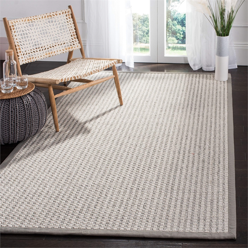 Safavieh Palm Beach 8' x 10' Hand Knotted Rug in Gray and Ivory