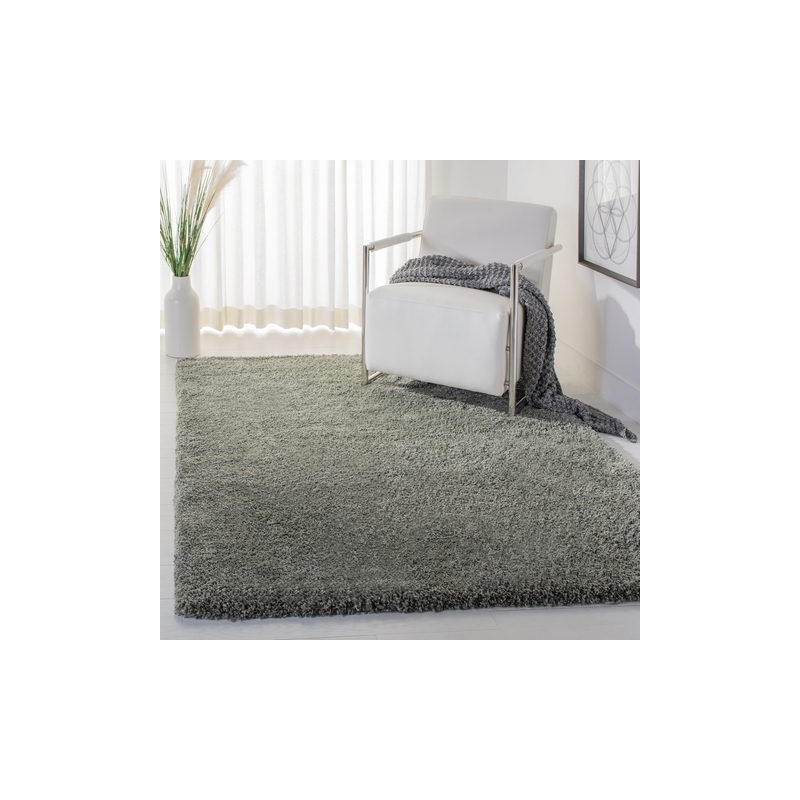 Safavieh Royal 4' x 6' Shag Rug in Green