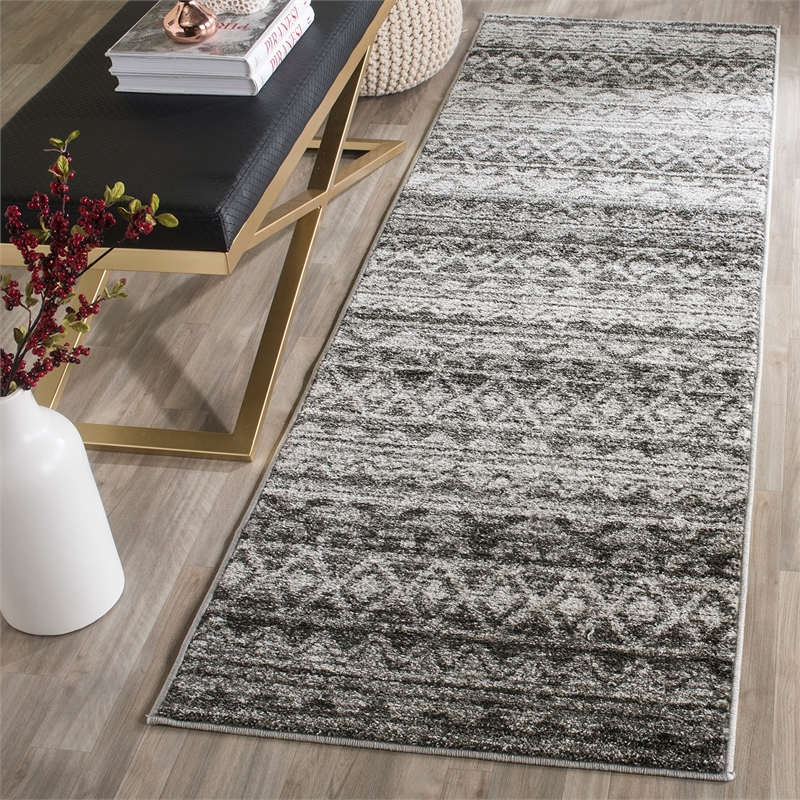 Safavieh Adirondack 2'6