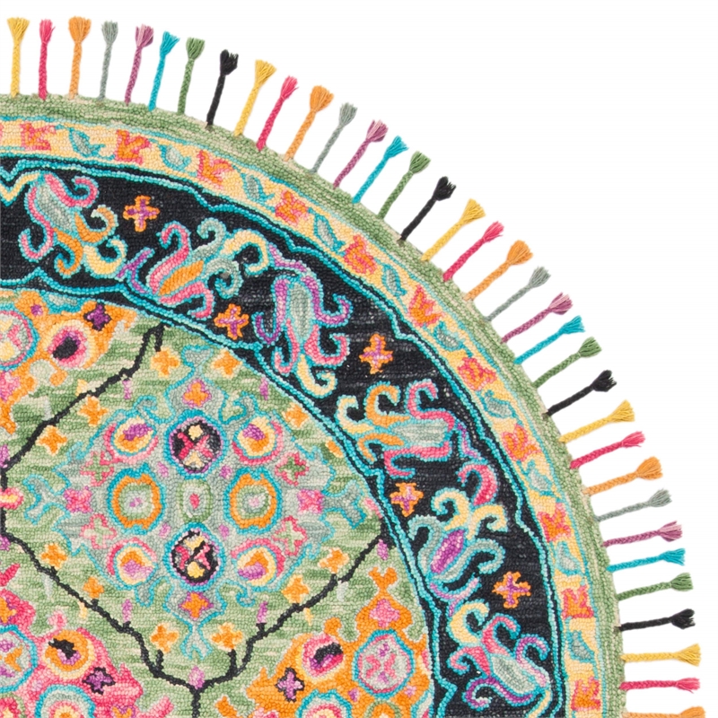 Safavieh Aspen 7' Round Hand Tufted Wool Rug in Light Green and Black