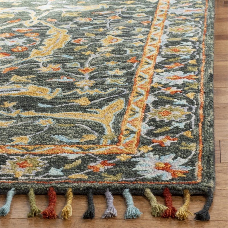 Safavieh Aspen 4' x 6' Hand Tufted Wool Rug in Olive and Rust
