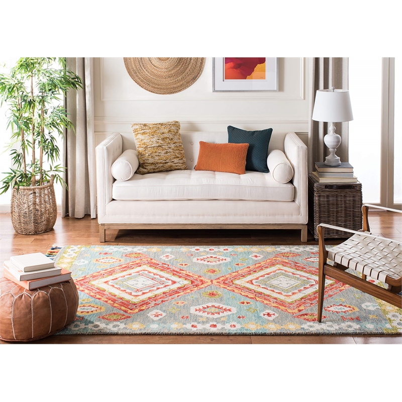 Safavieh Aspen 5' x 8' Hand Tufted Wool Rug in Green and Red