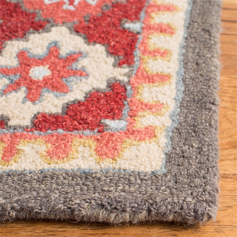 Safavieh Aspen 3' x 5' Hand Tufted Wool Rug in Red and Ivory