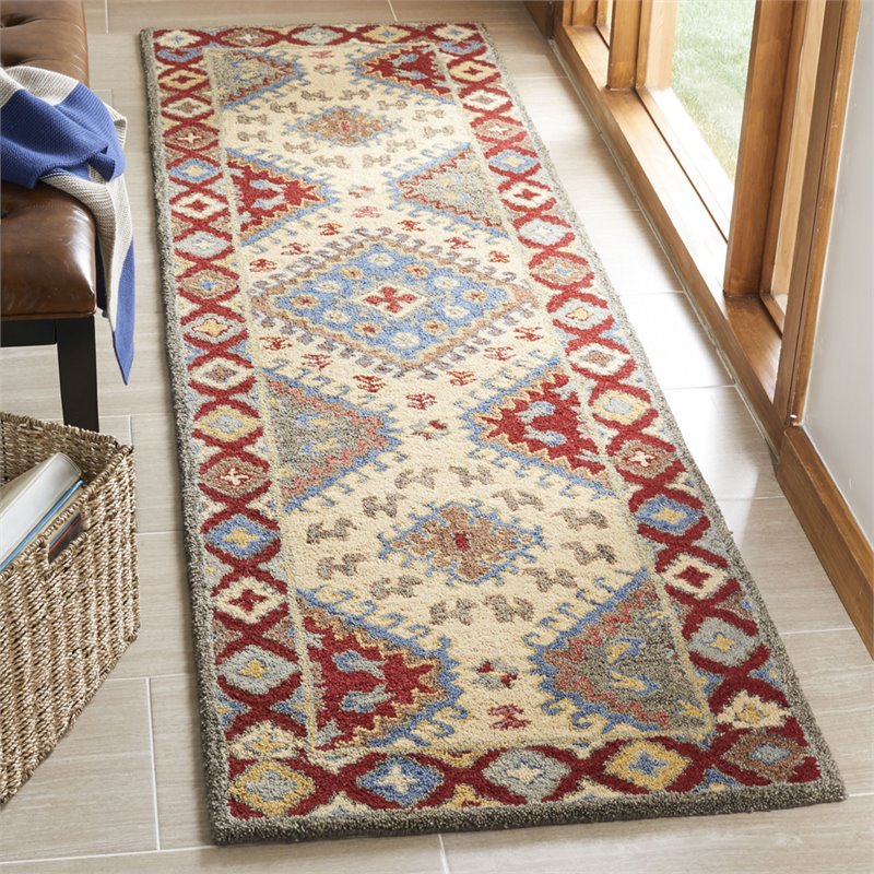 Safavieh Antiquity 2'3