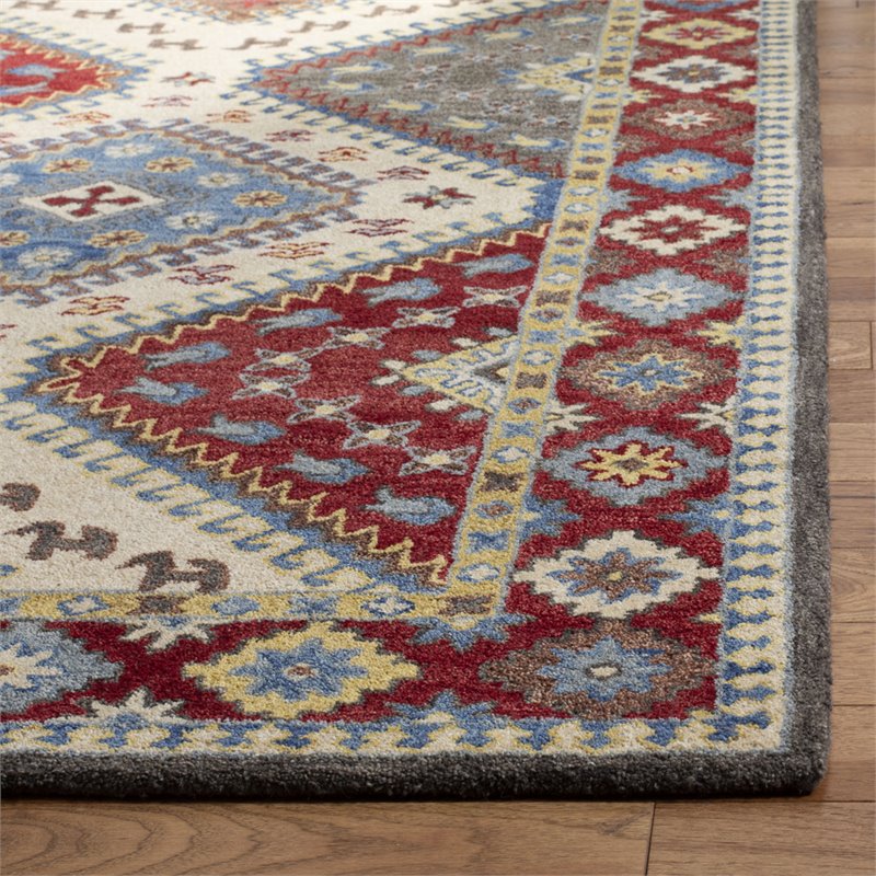 Safavieh Antiquity 2'3