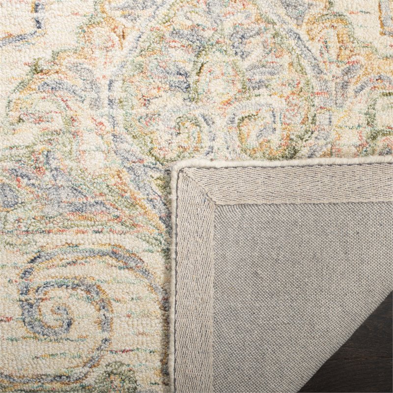 Safavieh Aubusson 5' x 8' Hand Tufted Wool Rug in Ivory and Green
