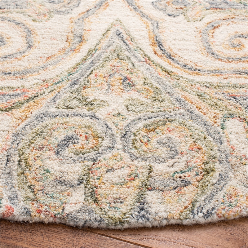 Safavieh Aubusson 6' Round Hand Tufted Wool Rug in Ivory and Green