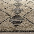 Safavieh Bohemian 2' x 3' Hand Loomed Jute Rug in Beige and Black