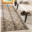 Safavieh Bohemian 2'6