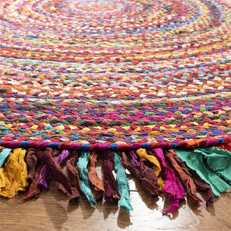 Safavieh Braided 5' Round Hand Woven Rug