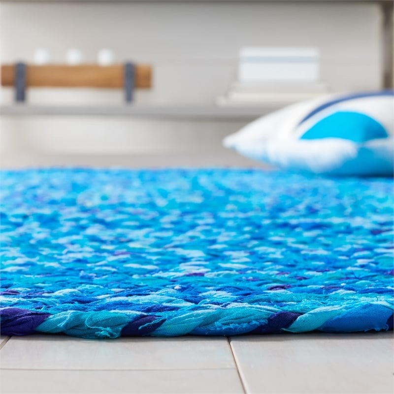 Safavieh Braided 3' Round Hand Woven Rug in Turquoise