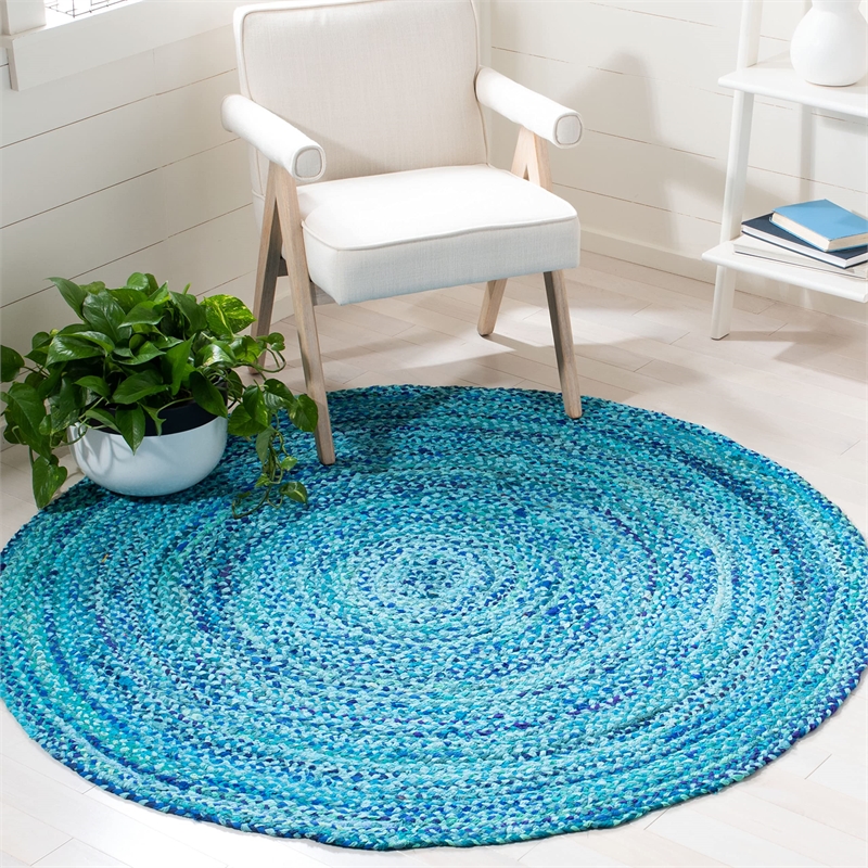 Safavieh Braided 5' Round Hand Woven Rug in Turquoise