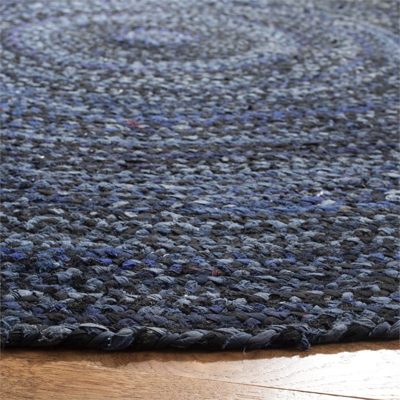 Safavieh Braided 4' Round Hand Woven Rug in Navy and Black