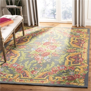 Safavieh Classic Vintage 5' x 8' Rug in Gray and Rose