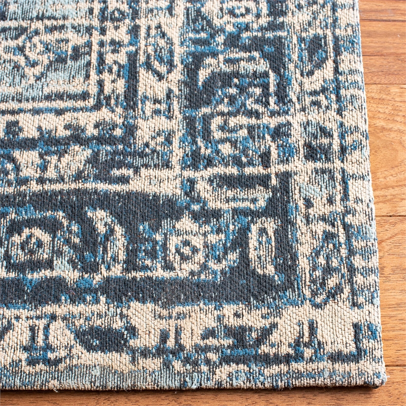 Safavieh Classic Vintage 4' x 6' Rug in Blue and Gray
