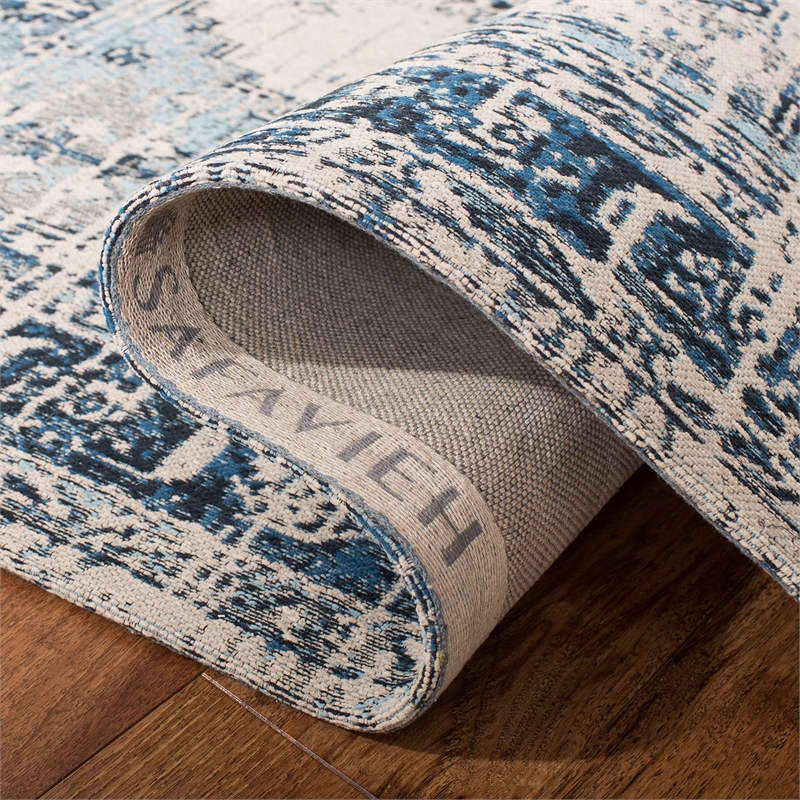 Safavieh Classic Vintage 4' x 6' Rug in Blue and Gray