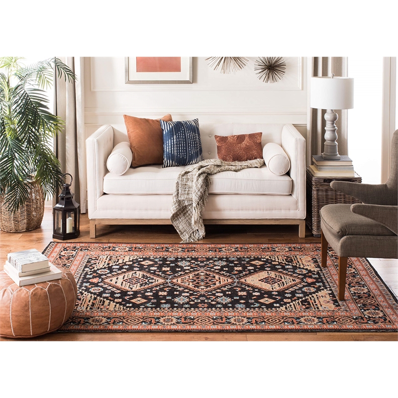 Safavieh Classic Vintage 4' x 6' Rug in Black and Rust