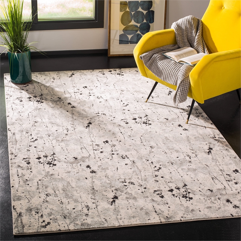 Safavieh Evoke 8' x 10' Rug in Ivory and Red