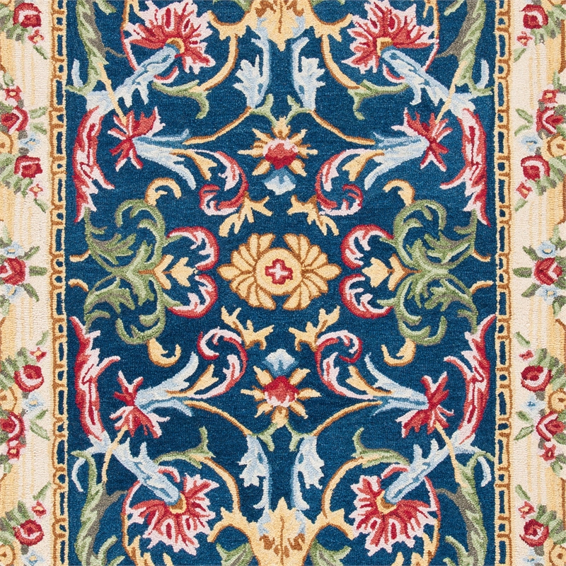 Safavieh Heritage 2'3