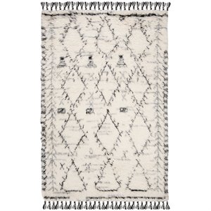 Safavieh Kenya 8' x 10' Hand Knotted Shag Wool Rug in Ivory and Black