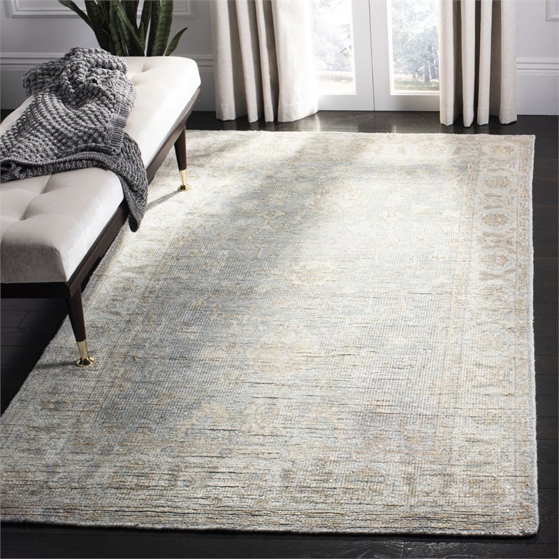 Safavieh Maharaja 9' x 12' Hand Knotted Rug in Light Blue and Ivory