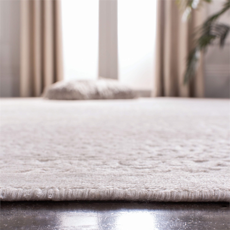 Safavieh Mirage 6' x 9' Hand Loomed Rug in Ivory